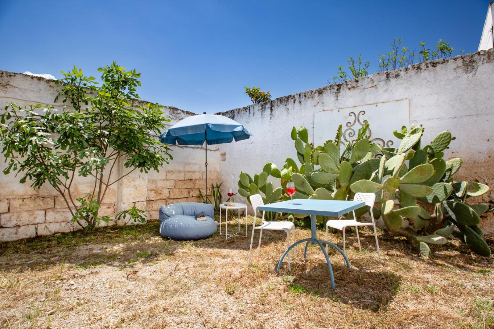 Tenuta Miro Guest House Ostuni Exterior photo